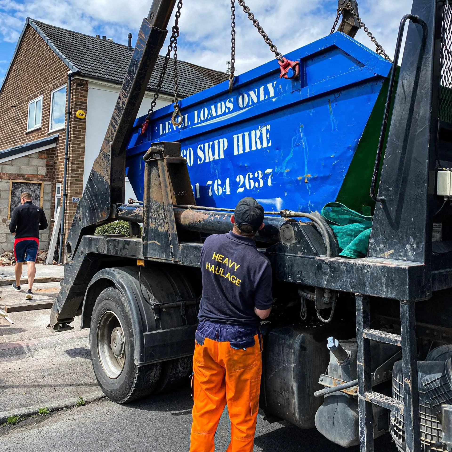 M60 Skip Hire delivering a 6 yard skip to a home in Greater Manchester